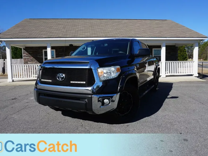 2015 Toyota Tundra SR5 photo 1