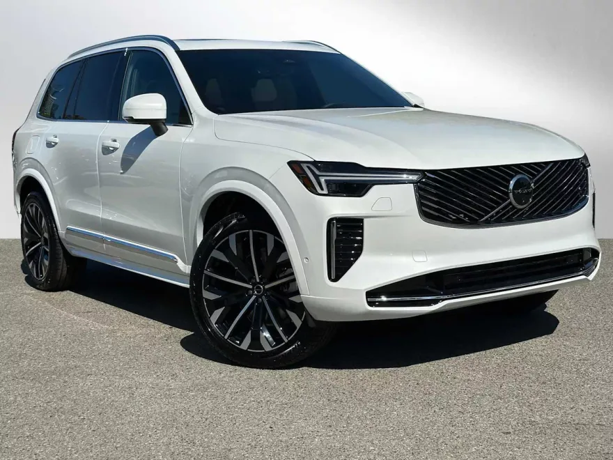 2026 Volvo XC90 Plus photo 1