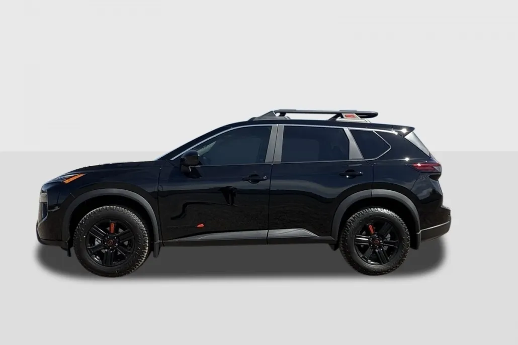 2026 Nissan Rogue SV photo 1