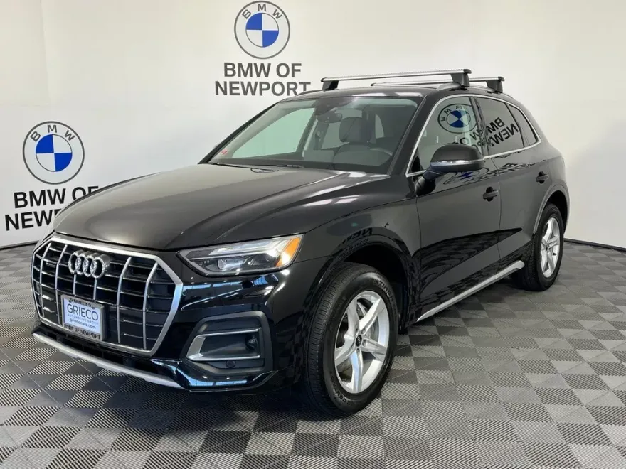 2021 Audi Q5 Premium photo 1