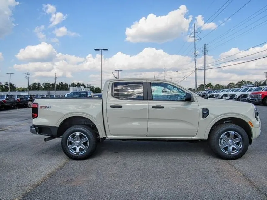 2025 Ford Ranger XLT photo 1
