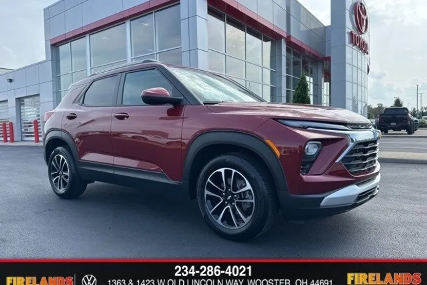 2024 Chevrolet Trailblazer LT photo 1