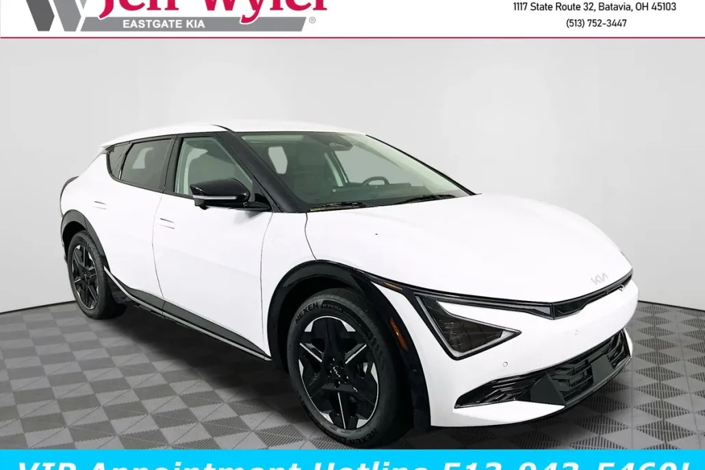 2025 Kia EV6 Wind photo 1