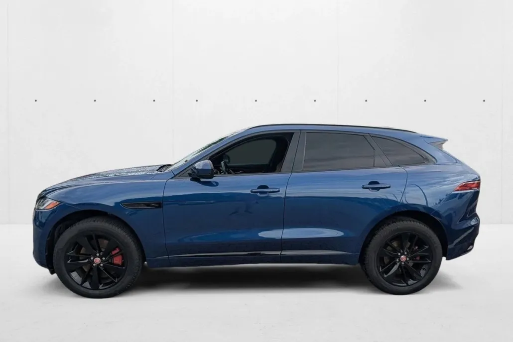 2022 Jaguar F-PACE P400 R-Dynamic S photo 1