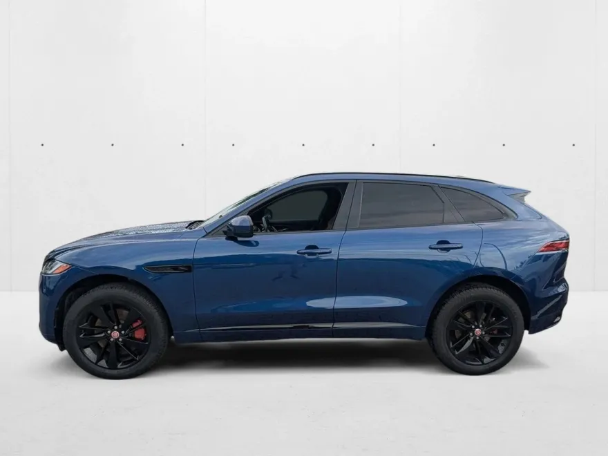 2022 Jaguar F-PACE P400 R-Dynamic S photo 1