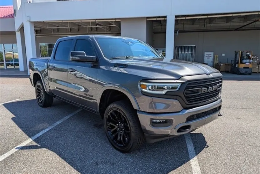 2023 Ram 1500 Limited photo 1