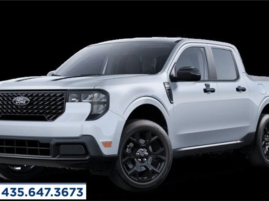 2025 Ford Maverick XLT photo 1