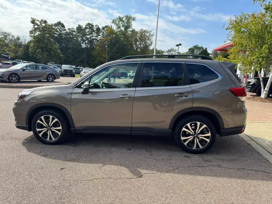 2020 Subaru Forester Limited photo 1