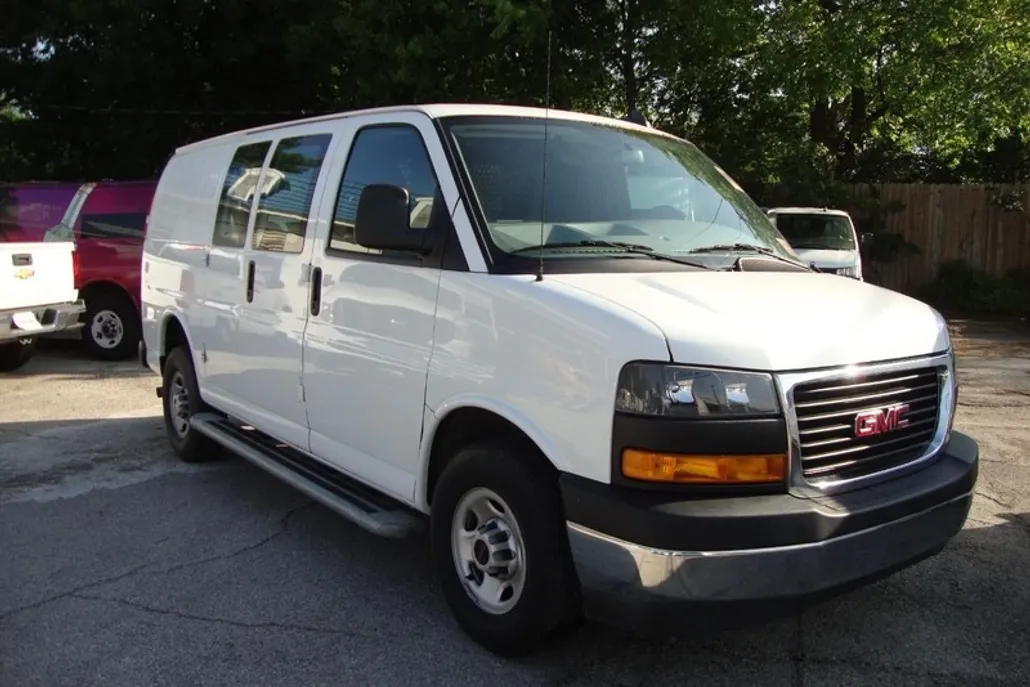 2023 Gmc Savana Cargo 2500 photo 1