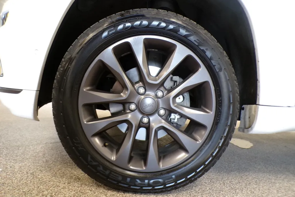 2019 Jeep Grand Cherokee High Altitude photo 1