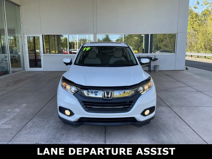 2019 Honda HR-V EX photo 1