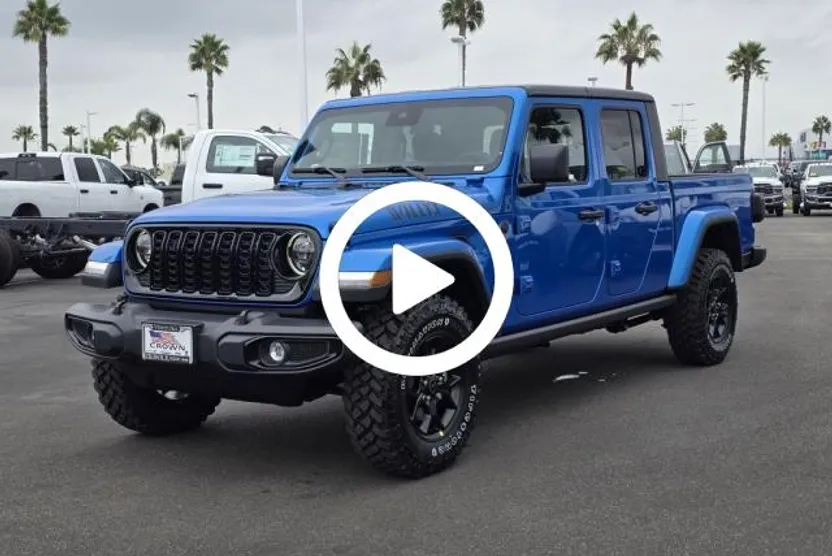 2025 Jeep Gladiator Willys photo 1