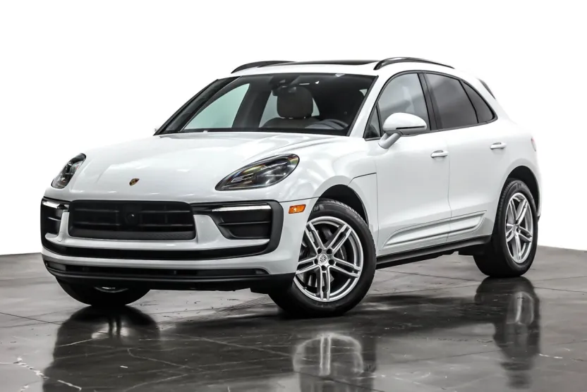 2022 Porsche Macan photo 1