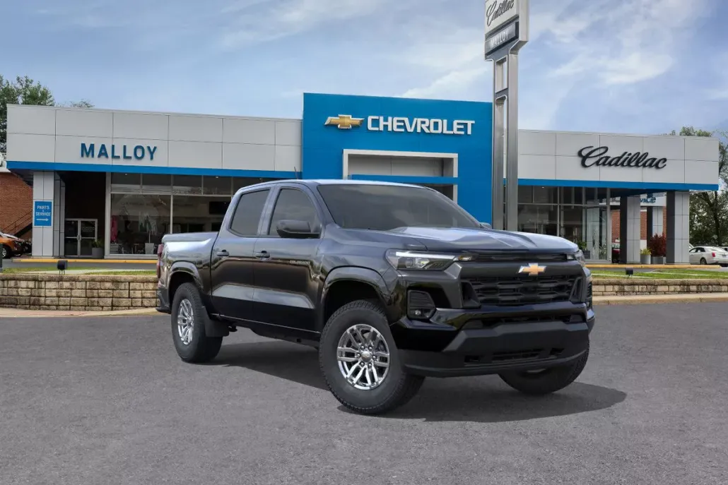 2026 Chevrolet Colorado LT photo 1