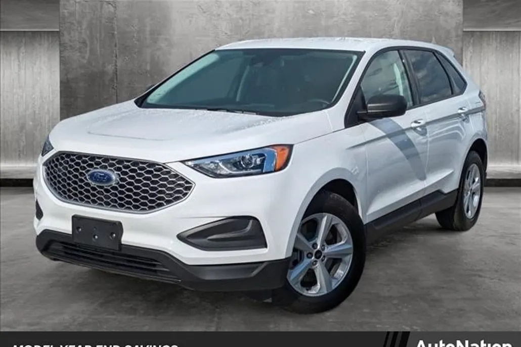 2024 Ford Edge SE photo 1