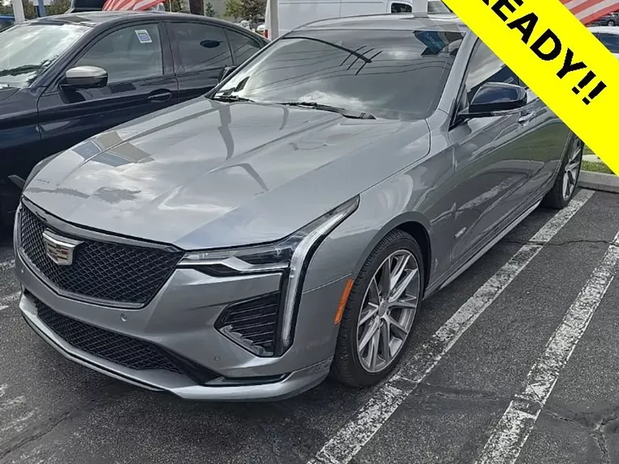 2023 Cadillac CT4 photo 1
