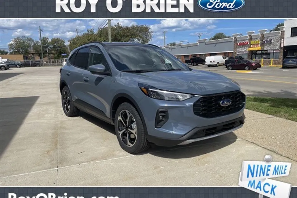 2025 Ford Escape Select ST-Line photo 1