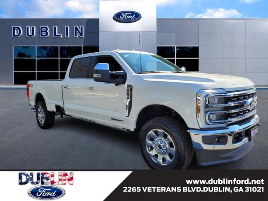 2025 Ford F-350 King Ranch photo 1