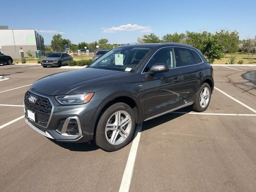 2025 Audi Q5 55 S line Premium Plus photo 1