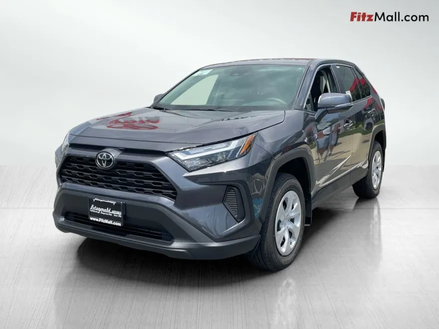2025 Toyota RAV4 LE photo 1