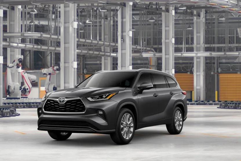 2025 Toyota Highlander XLE Limited photo 1