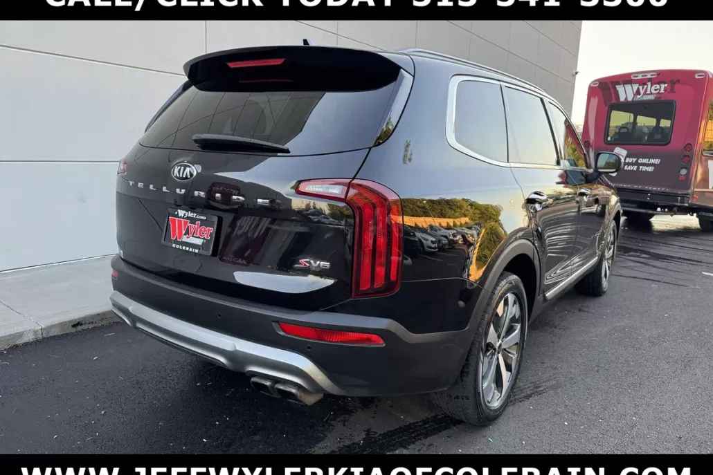 2021 Kia Telluride S photo 1