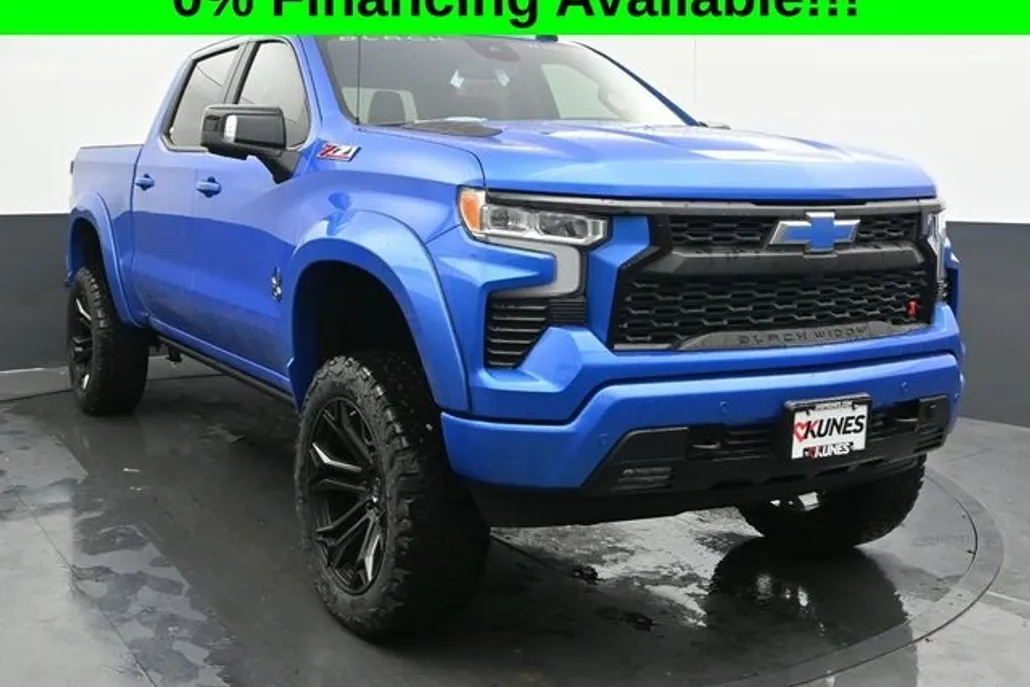 2025 Chevrolet Silverado 1500 RST photo 1