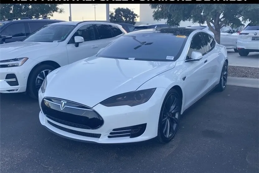 2015 Tesla Model S P85D AWD photo 1