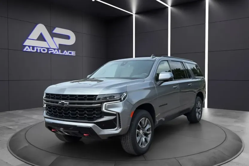 2022 Chevrolet Suburban 1500 Z71 photo 1