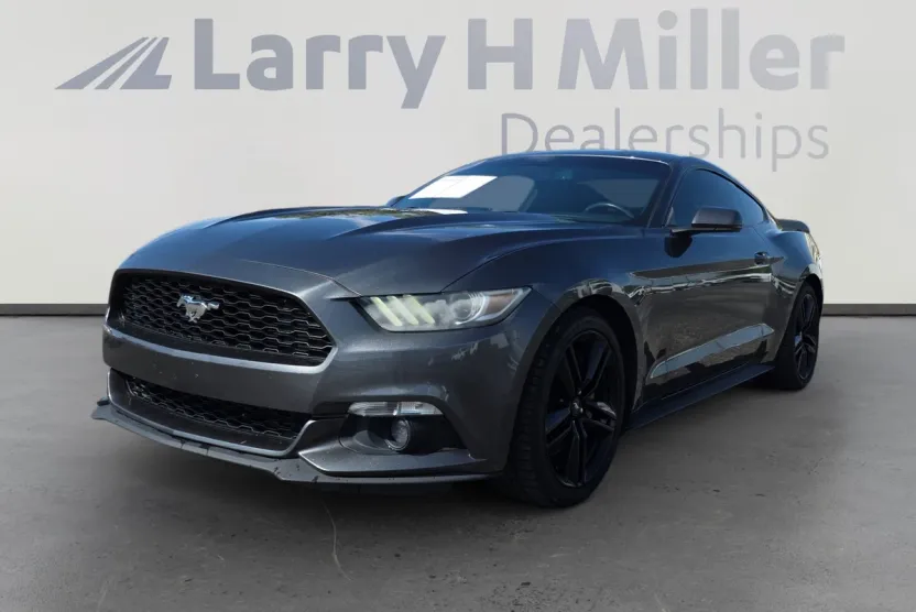 2016 Ford Mustang EcoBoost Premium photo 1