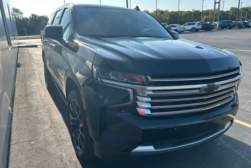 2023 Chevrolet Tahoe High Country photo 1