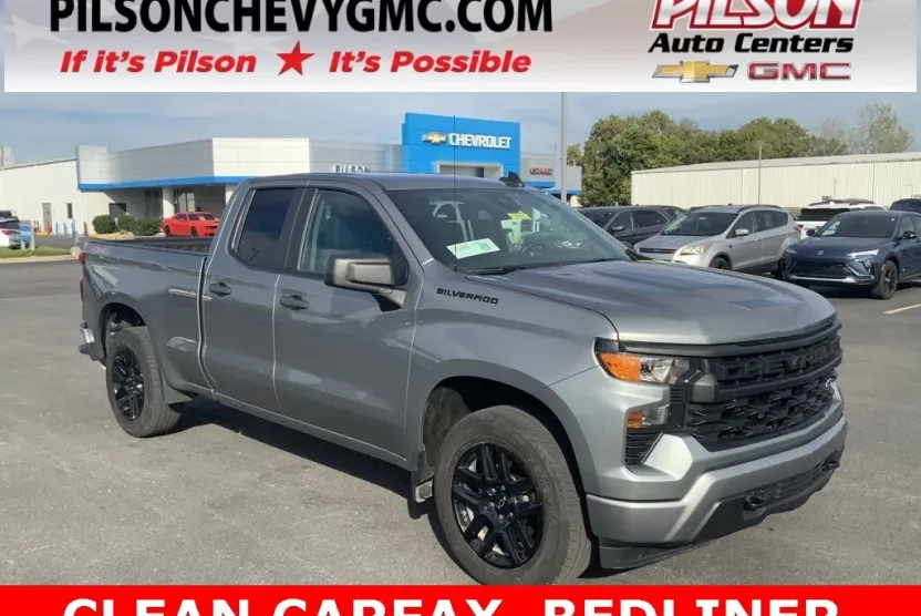 2023 Chevrolet Silverado Custom photo 1