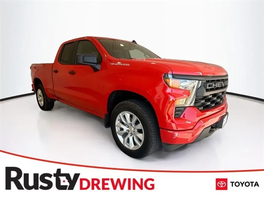 2025 Chevrolet Silverado 1500 Custom photo 1