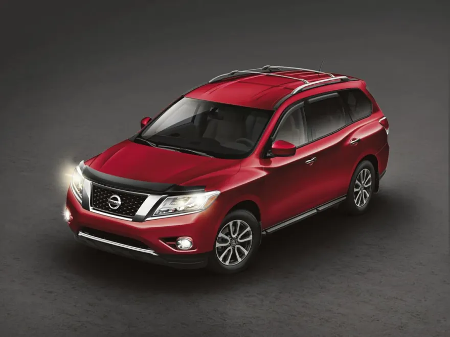 2015 Nissan Pathfinder SL photo 1