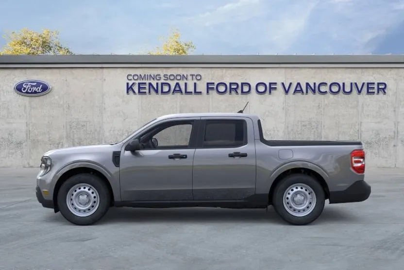 2025 Ford Maverick XL photo 1