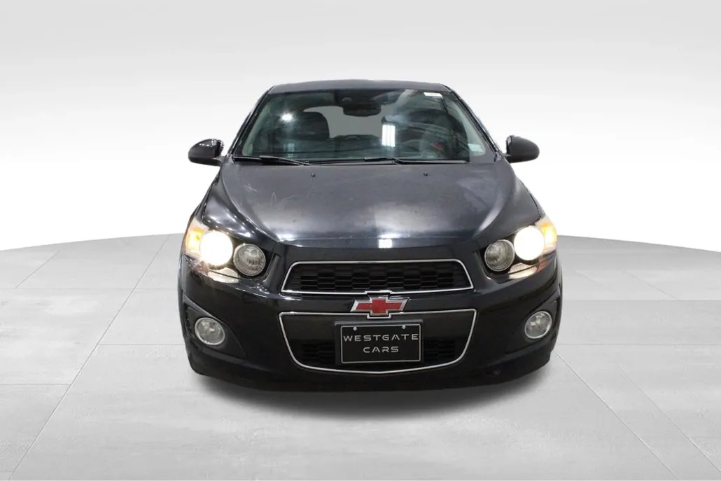 2015 Chevrolet Sonic LT photo 1