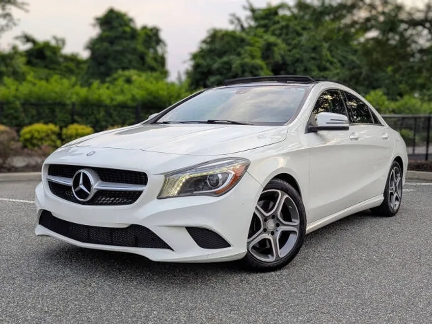 2014 Mercedes Benz CLA 250 photo 1