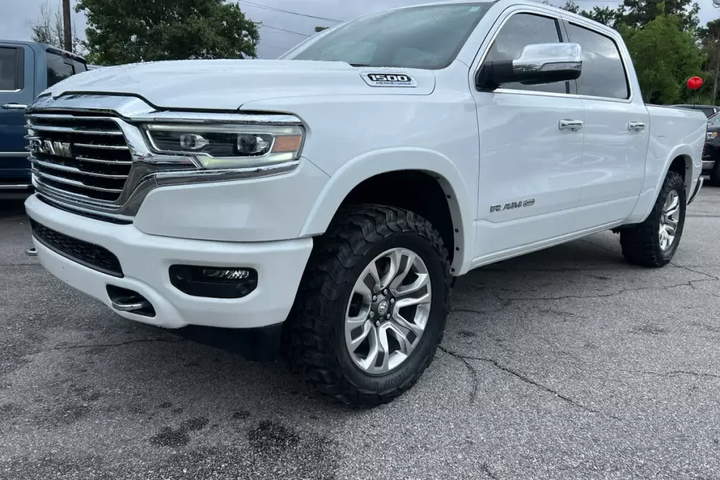 2022 Ram 1500 Longhorn photo 1
