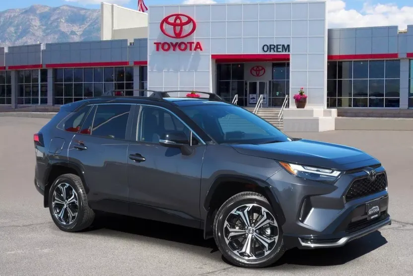 2025 Toyota RAV4 Prime XSE photo 1