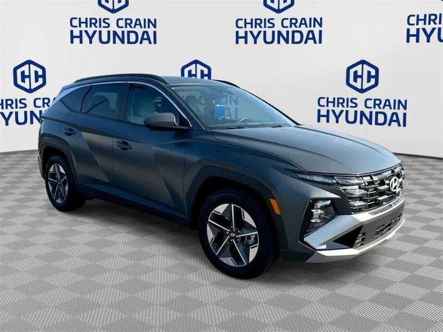 2025 Hyundai Tucson SEL photo 1