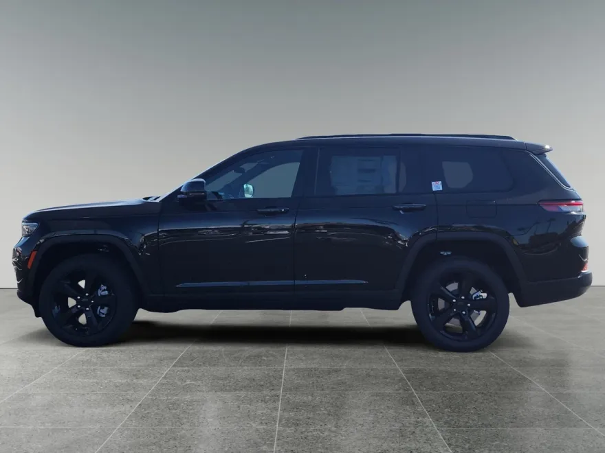 2025 Jeep Grand Cherokee Limited photo 1