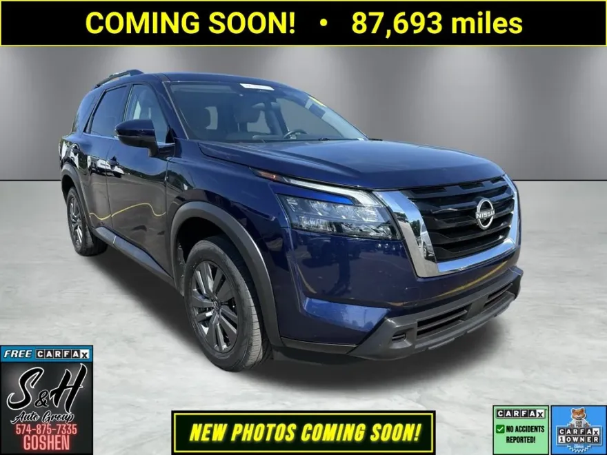 2023 Nissan Pathfinder SV photo 1