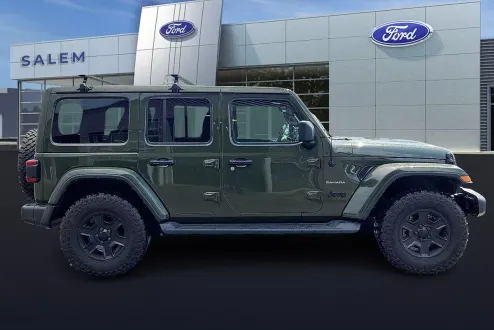2021 Jeep Wrangler Unlimited Sahara Altitude photo 2