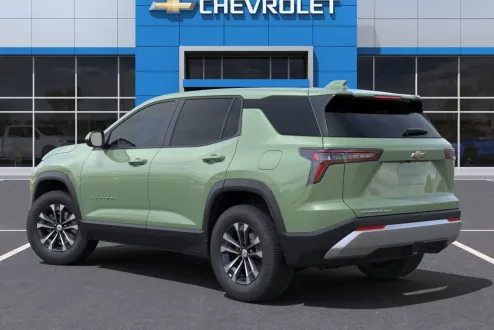 2025 Chevrolet Equinox LT photo 3