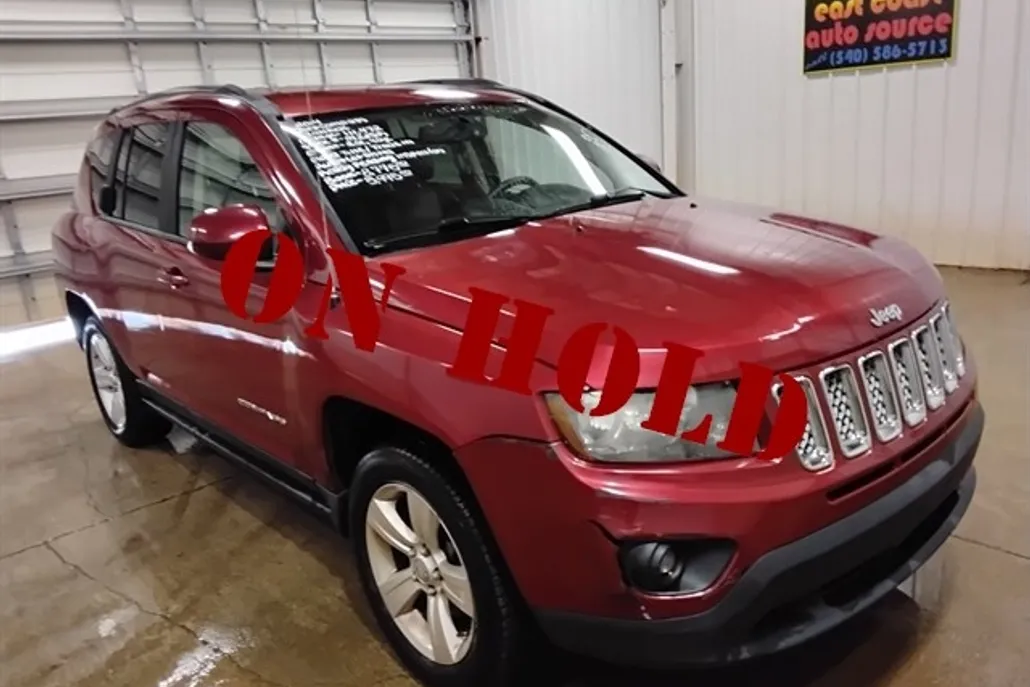 2014 Jeep Compass Latitude photo 1