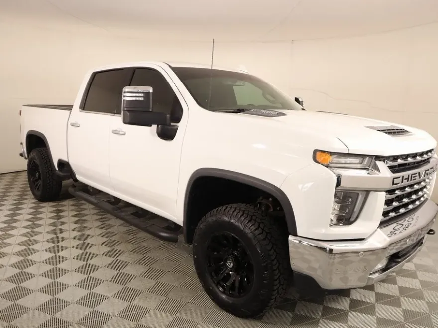 2020 Chevrolet Silverado 2500HD LTZ photo 1