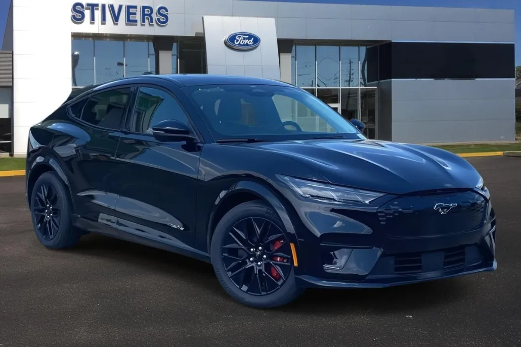 2025 Ford Mustang Mach-E Premium photo 1