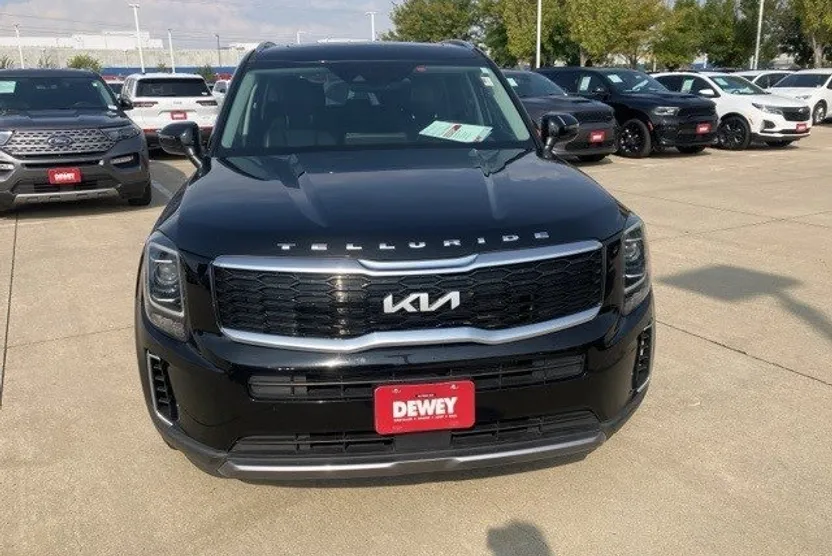 2022 Kia Telluride EX photo 1