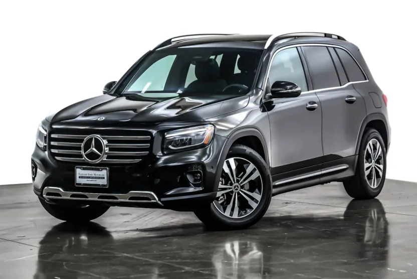 2025 Mercedes Benz GLB 250 photo 1