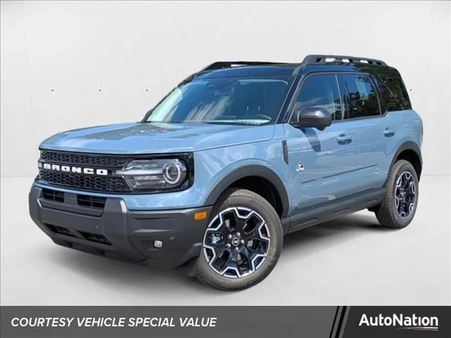 2025 Ford Bronco Sport Outer Banks photo 1